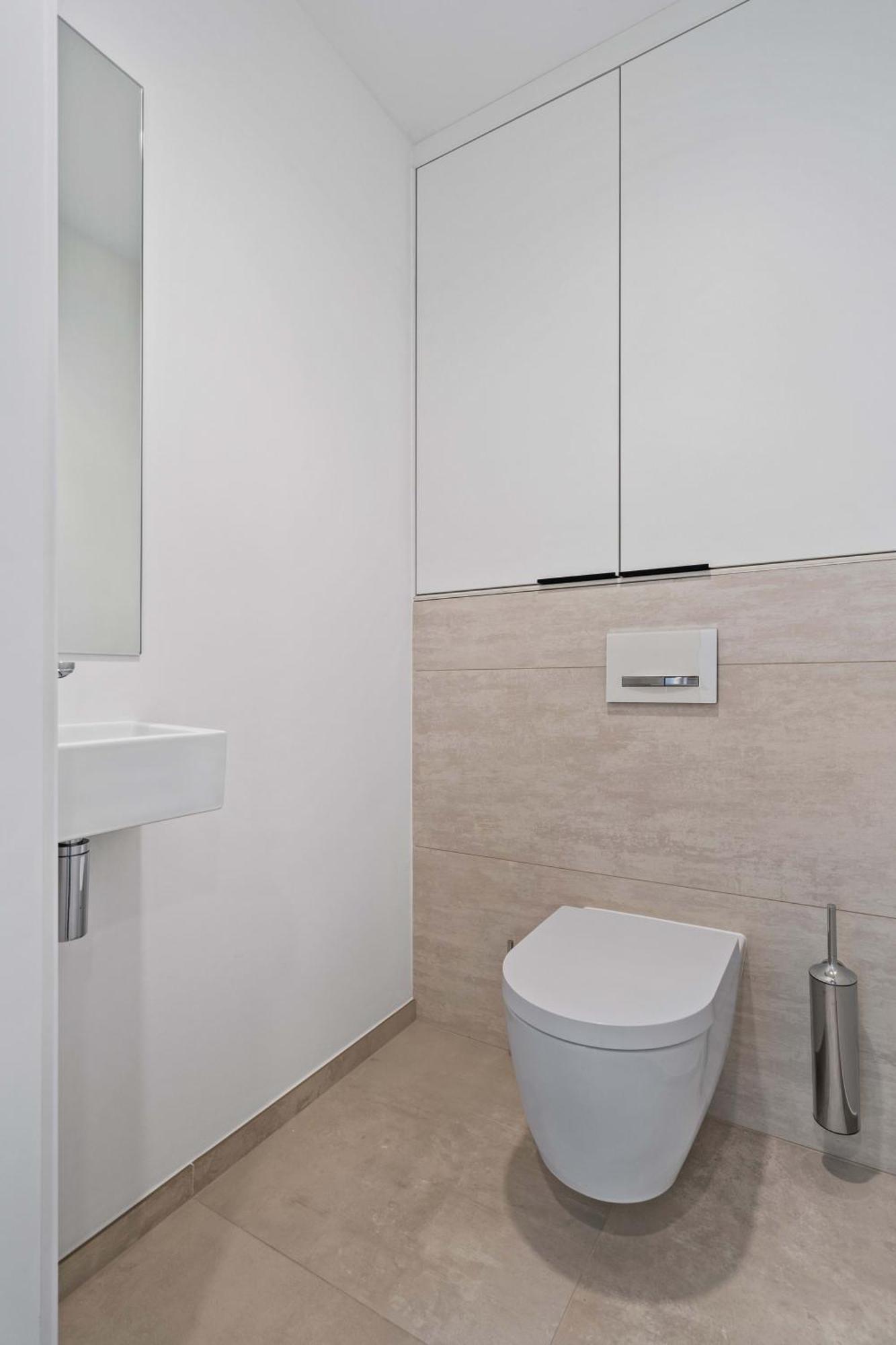 Chic 80sqm Luxe Apt - Heart Of City