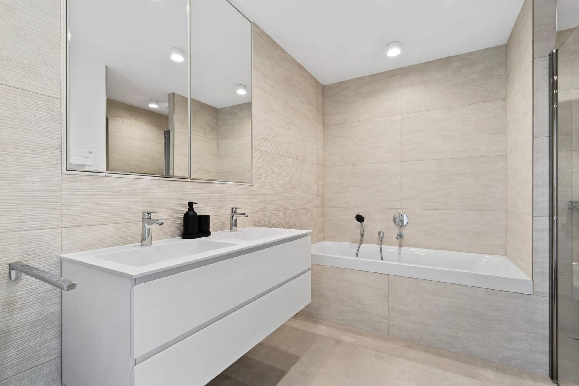 Chic 80sqm Luxe Apt - Heart Of City * Luxemburg