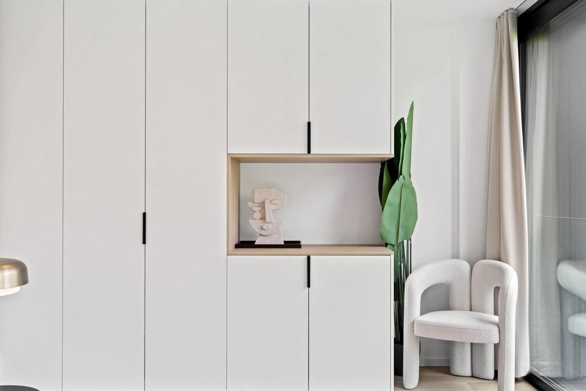Chic 80sqm Luxe Apt - Heart Of City *